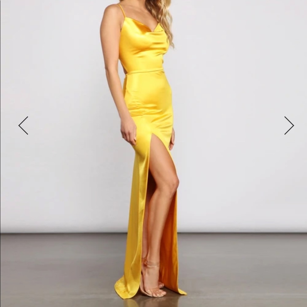 NWT Windsor Prom Dress
